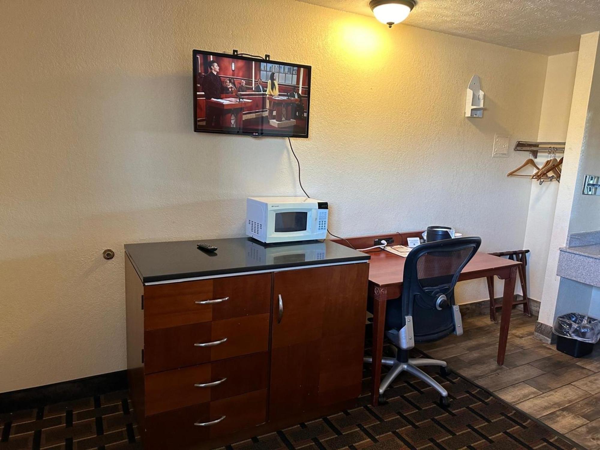 Stay Inn By Oyo Near I 80 Lincoln West Exteriör bild